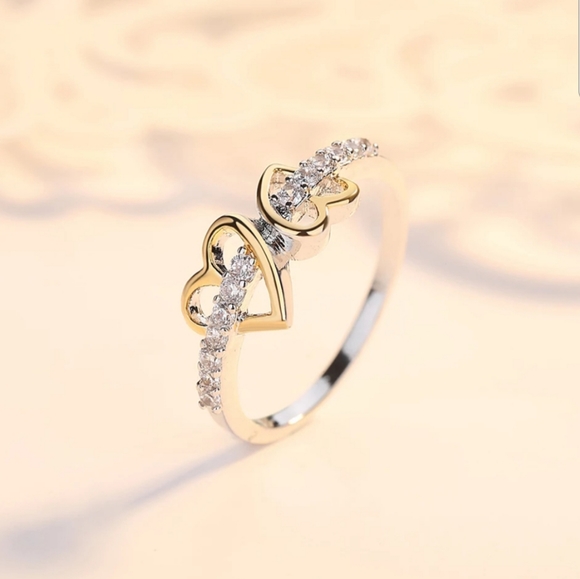 Jewelry - New Double heart Lady ring jewelry!!!
